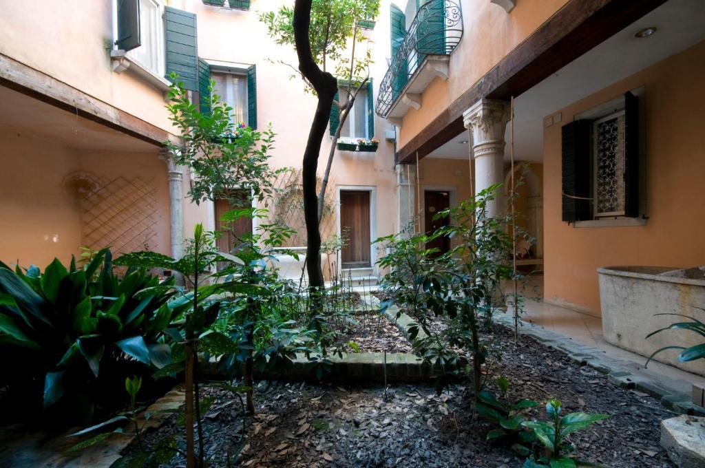 Casa Dolce Hotel เวนิส ภายนอก รูปภาพ